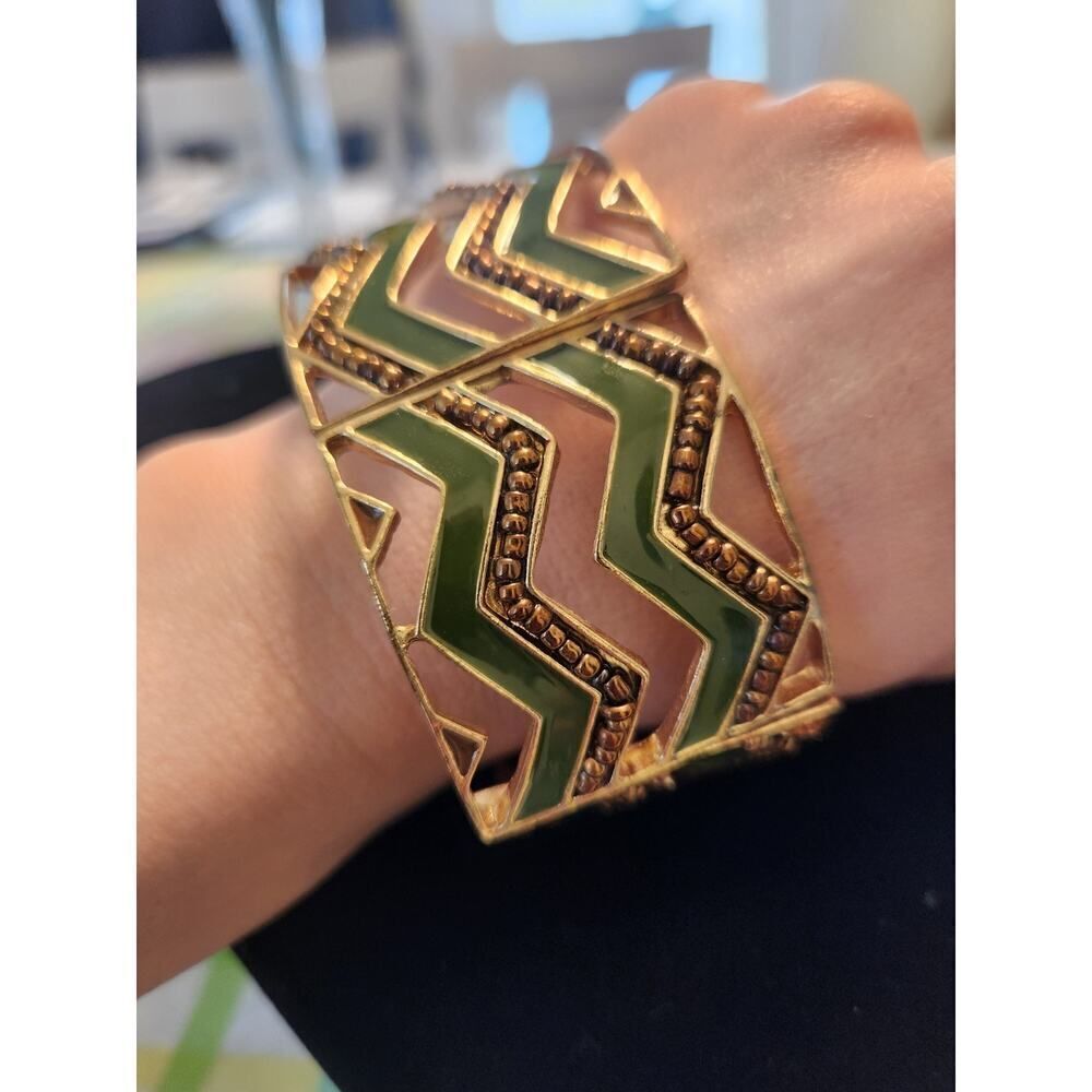 Green Aztec Geometric Modern Stretch Wide Bracelet Gold Tone
